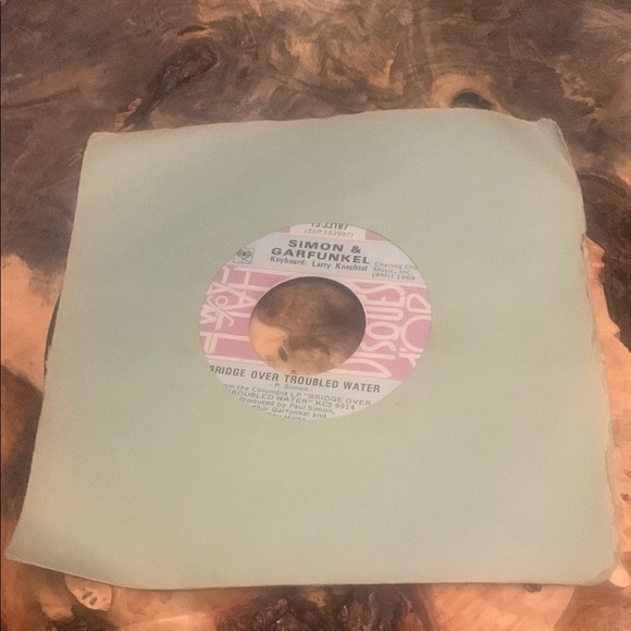 💥3/$20 Vintage Simon & Garfunkel “Bridge Over Troubled Water” 45 RPM vinyl - Picture 5 of 5